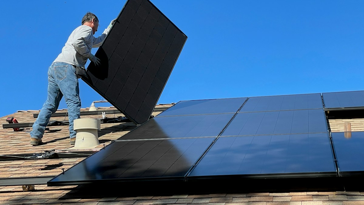 Regulatory compliance guide: understanding the transition from 600W to 800W, Sol