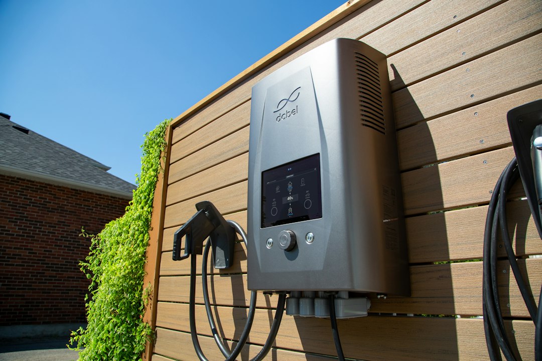 Sizing 1.5 kWh LiFePO4 Storage Systems for Evening Solar Self-Consumption hardware assembly and wiring configuration
